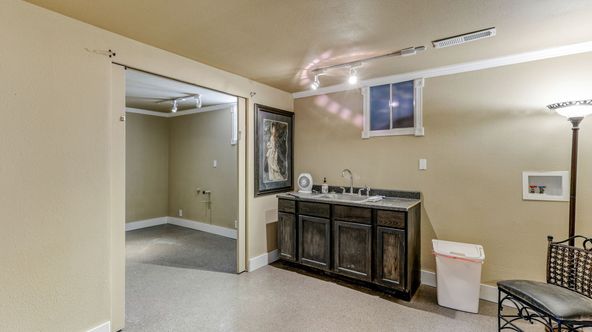 Standalone Commercial Cottage: 2437 Old Eureka Way, Redding, CA 96001